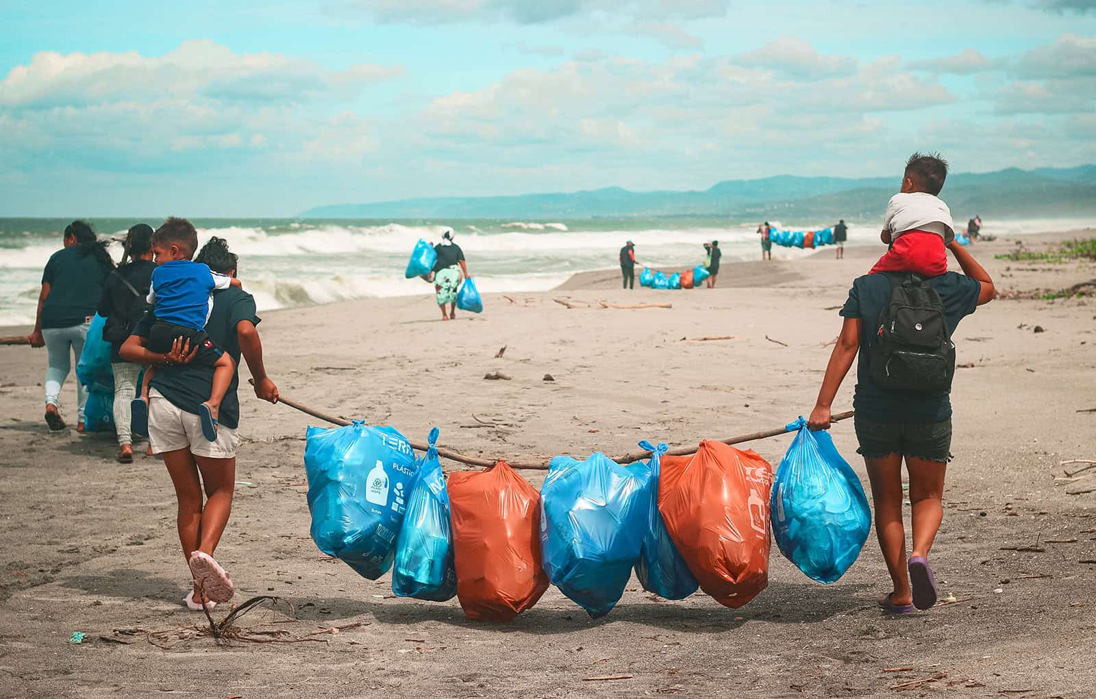 global-ocean-cleanup-funzel-el-salvador-2